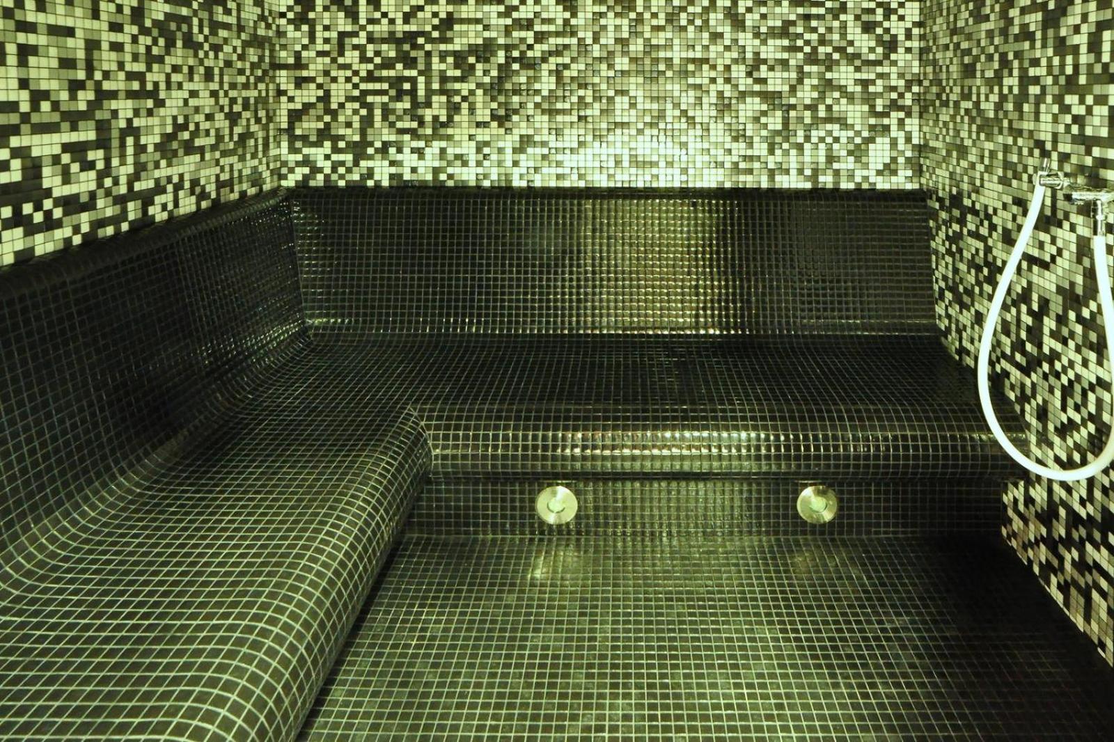 Hotel Praha 布劳莫夫 外观 照片